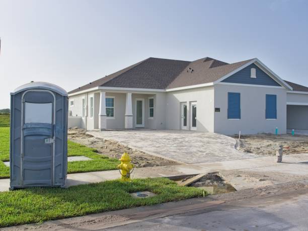 Best Portable bathroom rental  in Montezuma, IA